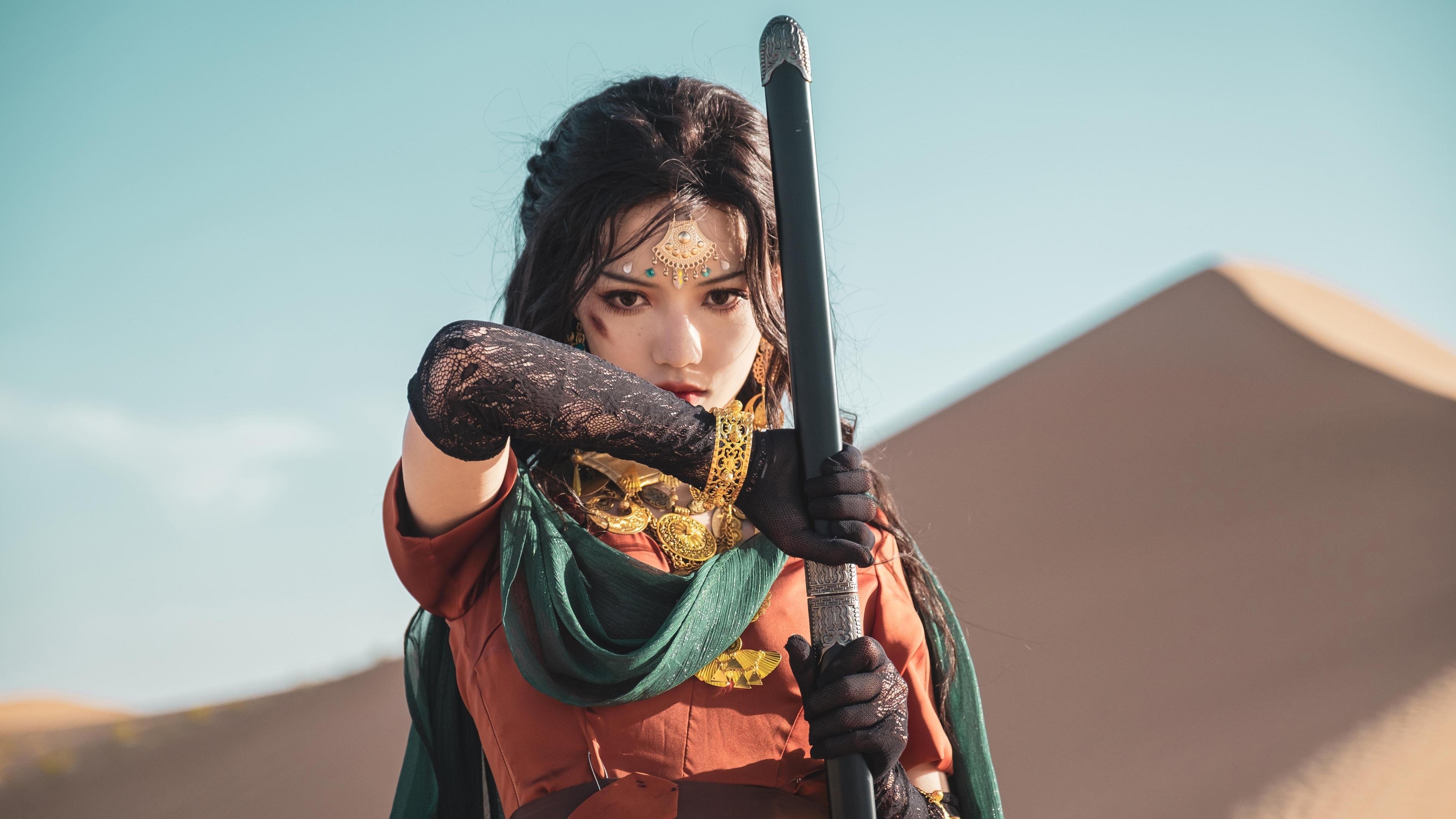 开云体育官网下载安装-中超联赛国足爆冷 球迷情绪波动较大,足协公布中超